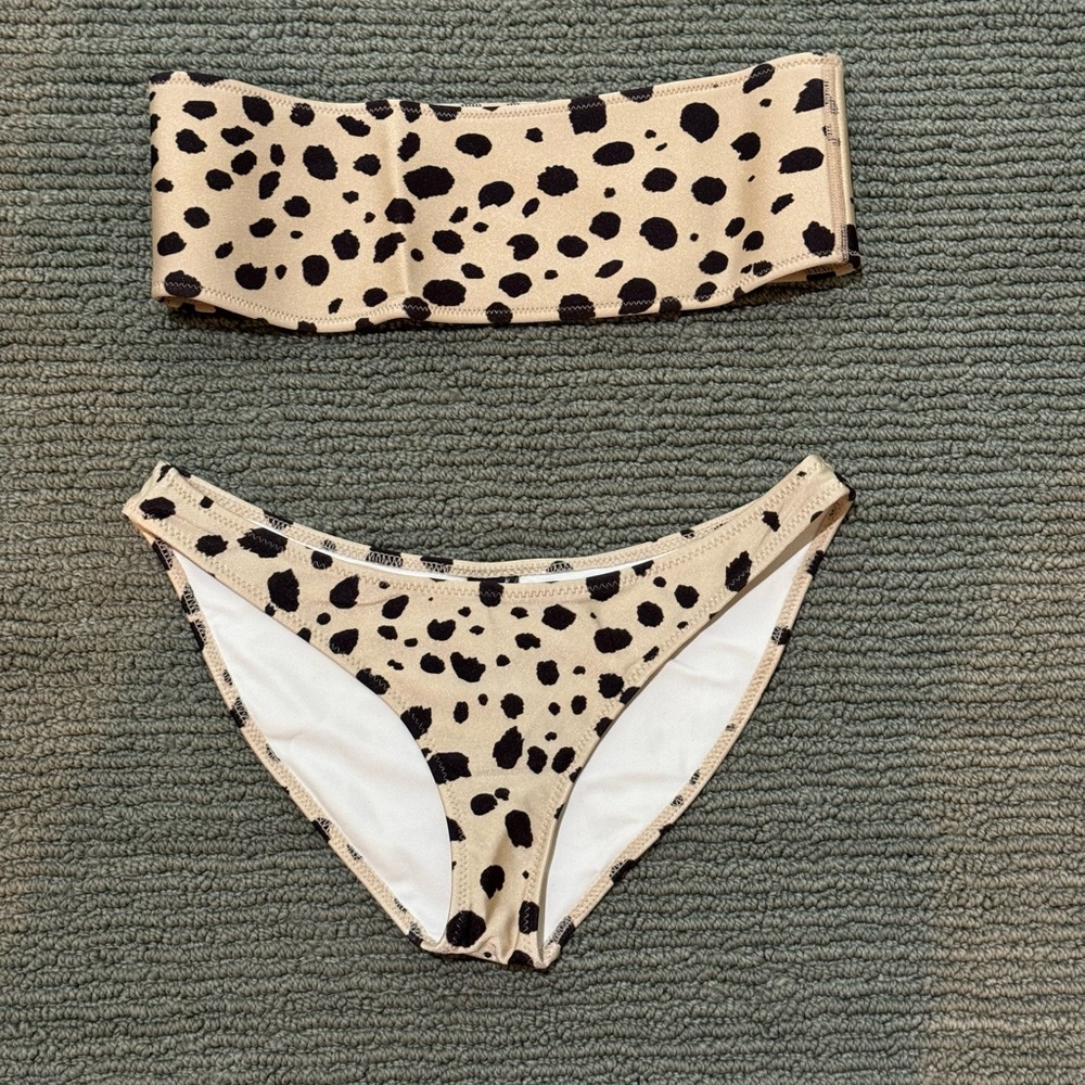 Leopard Print Strapless Bikini S in Size Small